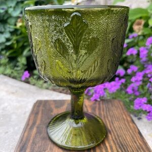 Vintage 1975 FTD Green Pressed Glass Goblet - Elegant Olive Drinkware